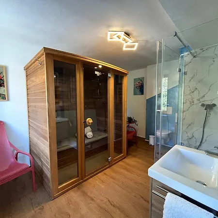 Apartamento Artistique 4*