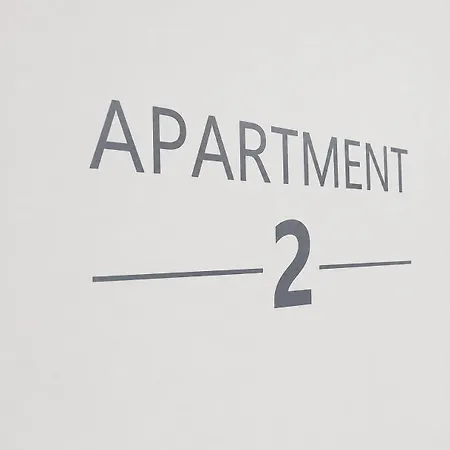 Apartment Artistique 4*