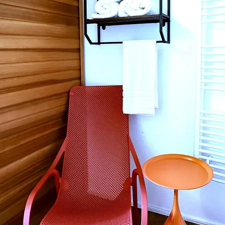 Apartment Artistique 4*
